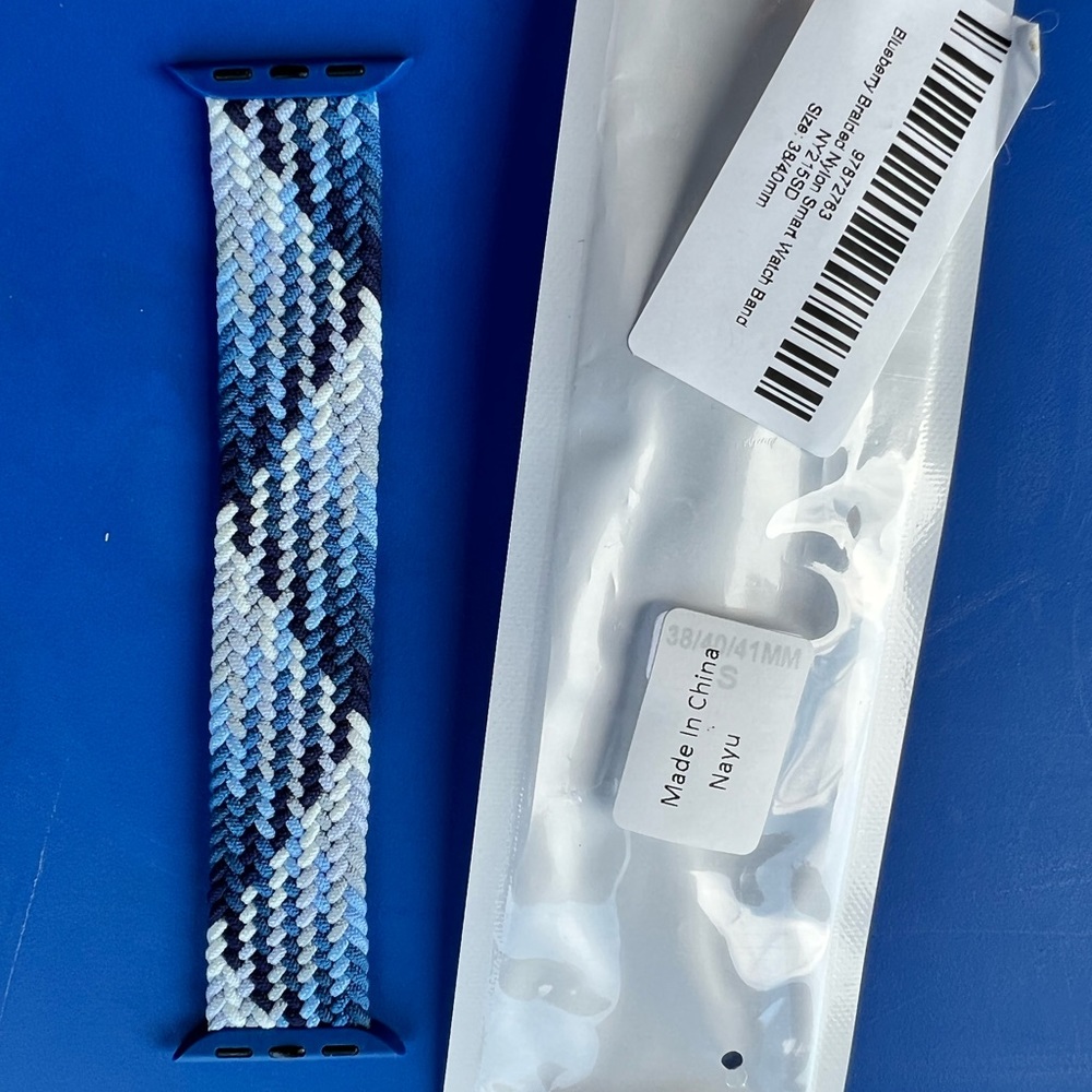 Apple Watch Band woven NWT